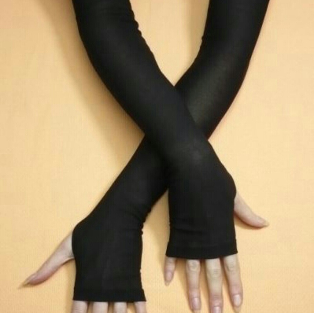 Long Black fingerless gloves